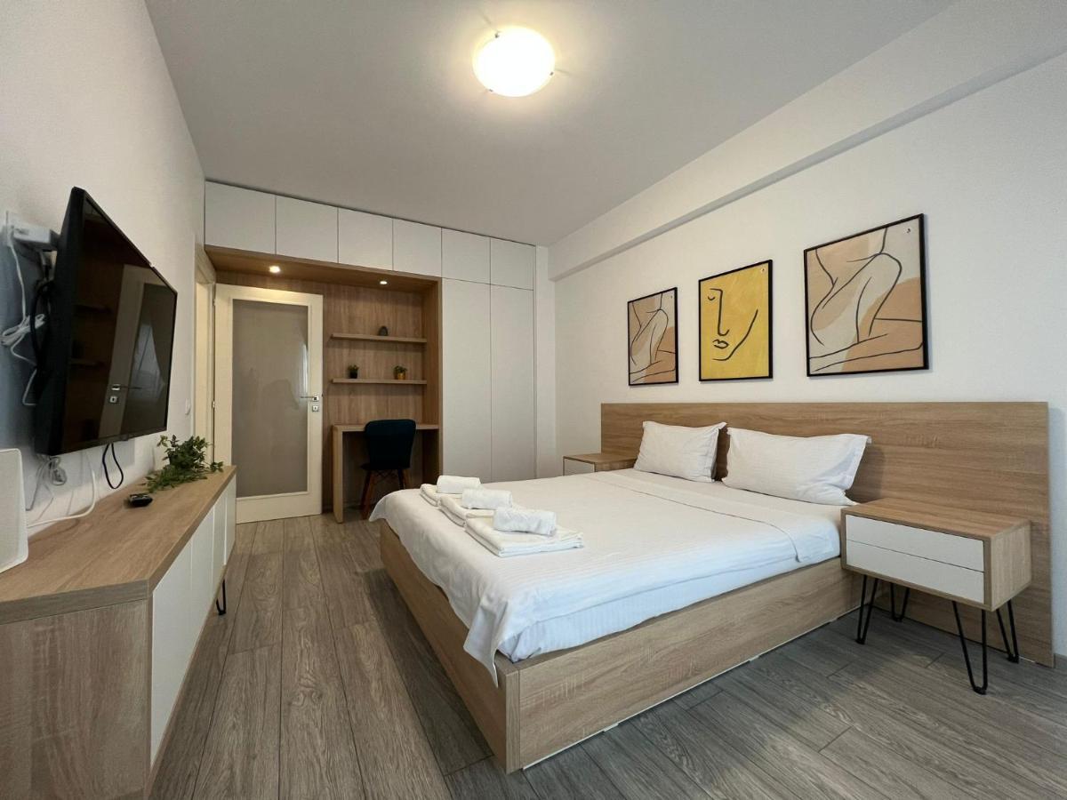 Perfect Host Palas Centru Apartman Jászvásár Kültér fotó