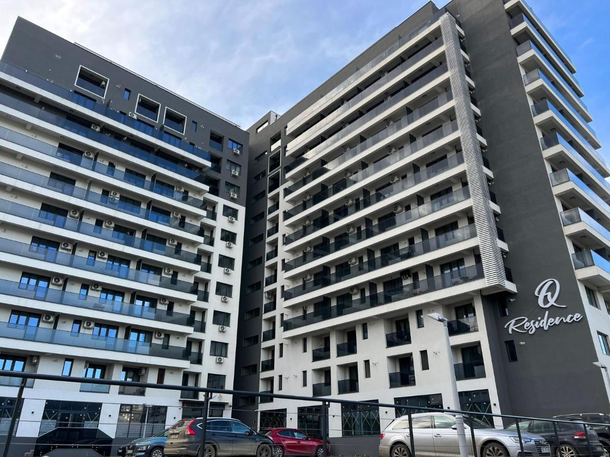 Perfect Host Palas Centru Apartman Jászvásár Kültér fotó